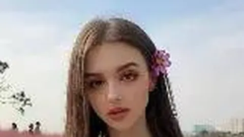 [凤凰彩韵]2026年1月3期双色球独家解析：龙头号码揭秘，05、08闪耀登场！